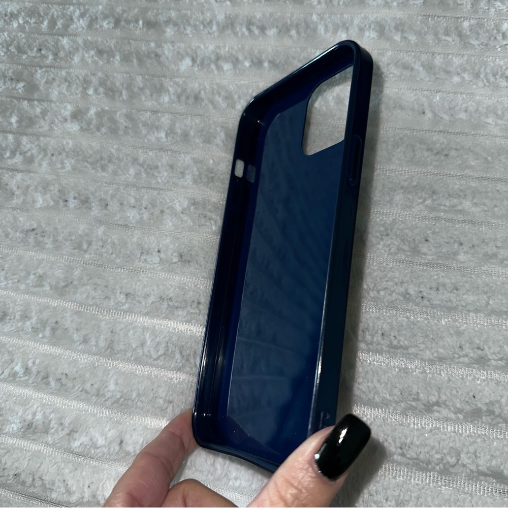 Case iPhone 12 Pro Max Case w/matching pop socket/ pre owner - Picture 9 of 16